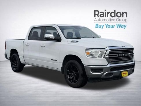 Used 2024 RAM 1500 Laramie AWD/4WD image 1