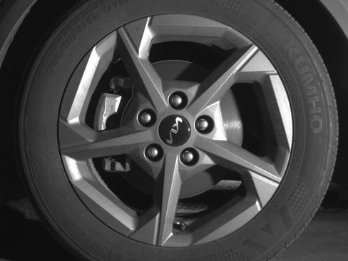 Used 2025 Kia K4 LXS image 12