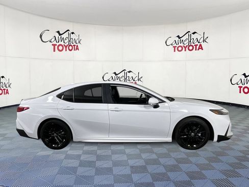 New 2026 Toyota Camry SE image 8