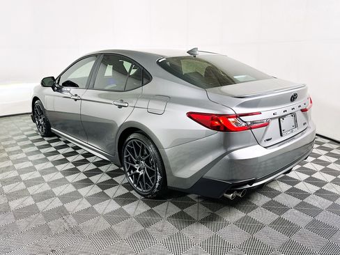 Certified 2025 Toyota Camry SE w/ Convenience Package FWD image 5