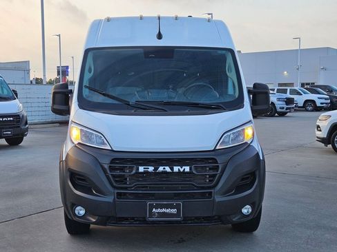 Used 2026 RAM ProMaster 2500 w/ Convenience Group FWD image 2