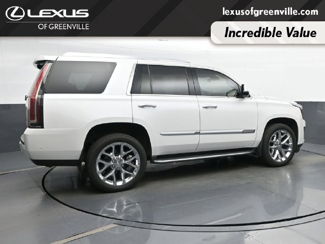 Used 2020 Cadillac Escalade Premium Luxury AWD/4WD image 9