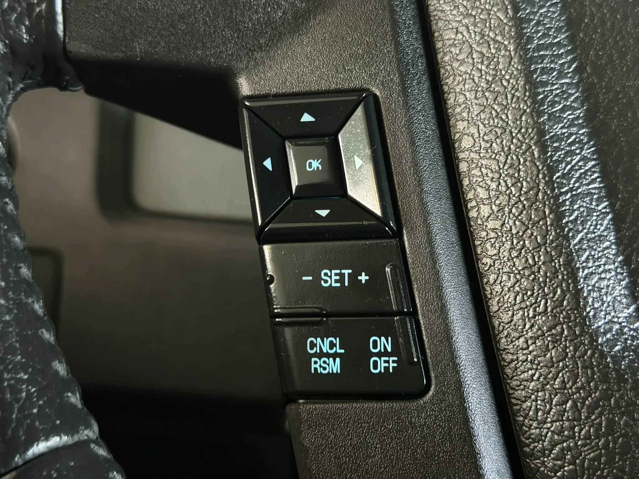 Used 2011 Ford F150 XLT w/ XTR Pkg AWD/4WD image 31