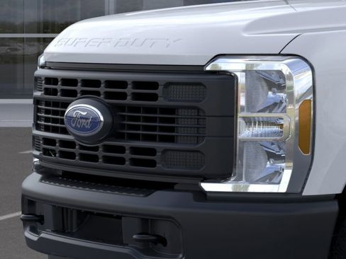 New 2026 Ford F250 XL w/ XL Driver Assist Package image 17