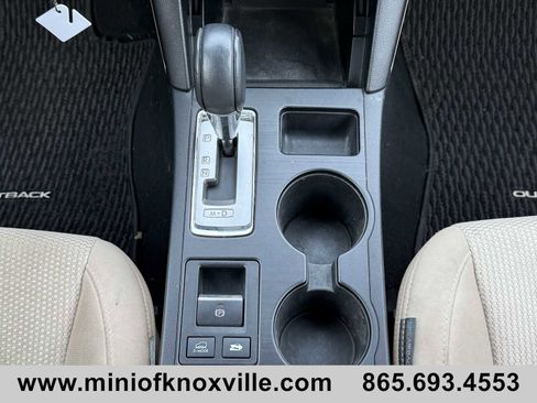 Used 2015 Subaru Outback 2.5i Premium image 15