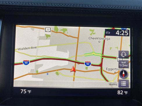 Used 2022 INFINITI QX50 Sensory image 9