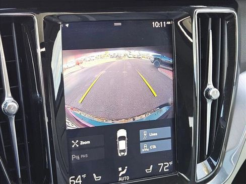 Used 2019 Volvo S60 T5 Momentum image 12