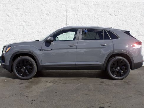 New 2026 Volkswagen Atlas Cross Sport SE AWD/4WD image 4