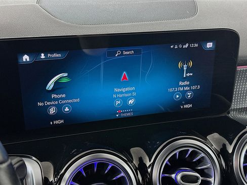 Certified 2021 Mercedes-Benz GLB 250 4MATIC image 15