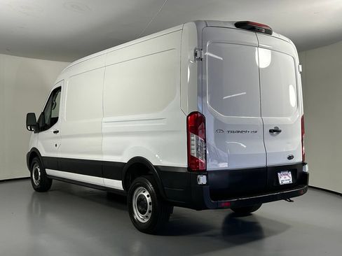 Used 2025 Ford Transit 250 148 Medium Roof RWD image 5