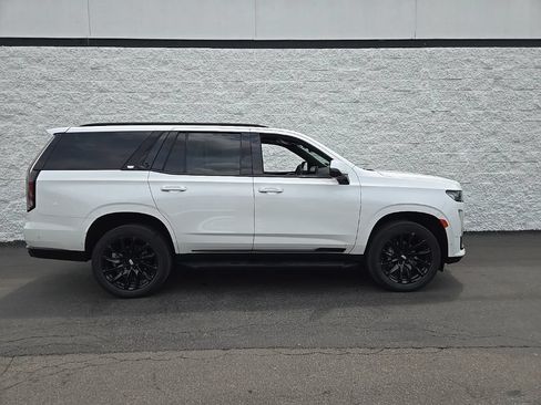 Certified 2023 Cadillac Escalade Sport w/ LPO, ONYX Package AWD/4WD image 9