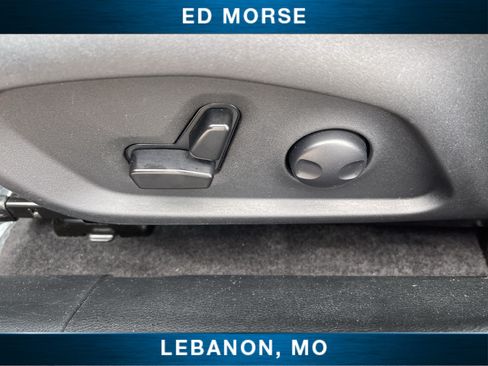 Used 2025 Jeep Compass Limited AWD/4WD image 32