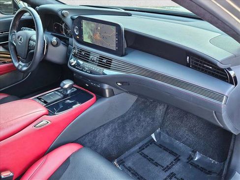 Used 2022 Lexus LS 500 F Sport image 22