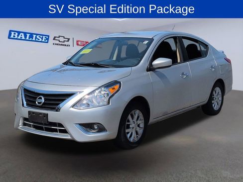 Used 2018 Nissan Versa SV w/ SV Special Edition Package FWD image 7