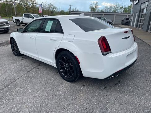 Used 2020 Chrysler 300 S AWD/4WD image 5