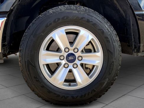 Used 2020 Ford F150 XLT w/ Equipment Group 301A Mid image 10