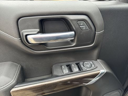 Certified 2022 Chevrolet Silverado 1500 LT w/ Z71 Off-Road Package image 15