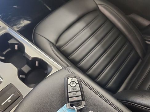 Certified 2022 Ford Edge SEL w/ Convenience Package AWD/4WD image 20