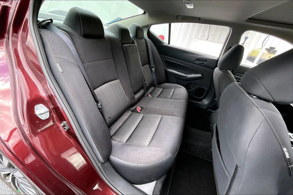 Used 2024 Nissan Altima 2.5 SV w/ SV Premium Package FWD image 22