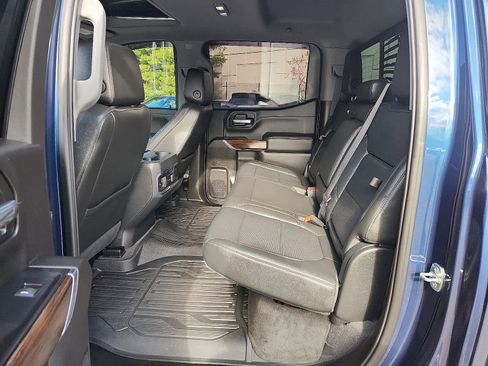 Used 2021 GMC Sierra 1500 SLT w/ SLT Convenience Package image 11