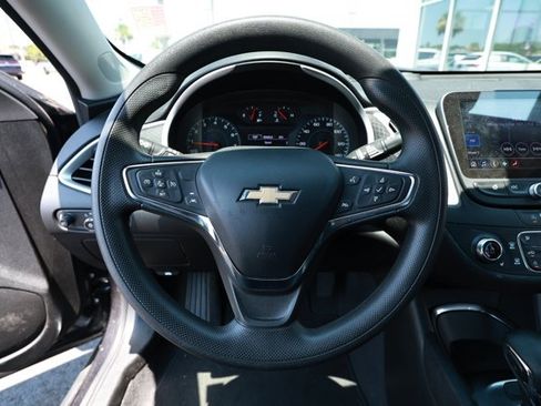 Used 2023 Chevrolet Malibu LT FWD image 6