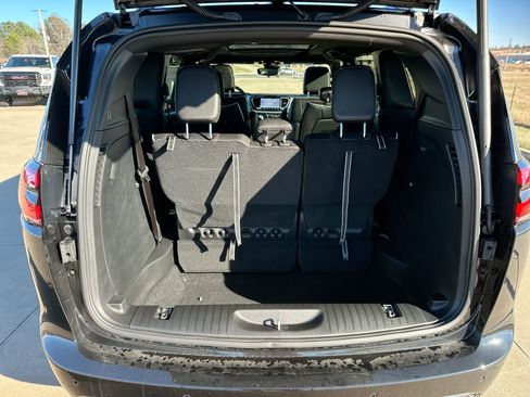 New 2026 Chrysler Pacifica Limited w/ S Appearance Package image 25