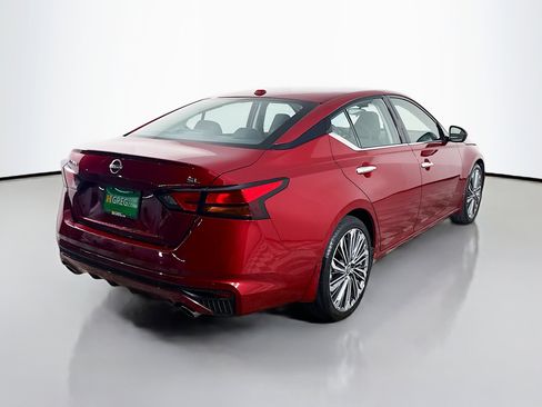Used 2024 Nissan Altima 2.5 SL image 10