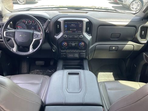 Used 2019 Chevrolet Silverado 1500 RST AWD/4WD image 16