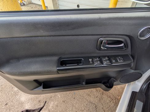 Used 2012 Chevrolet Colorado LT image 9