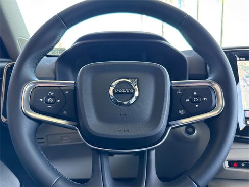 New 2026 Volvo XC40 B5 Ultra image 23