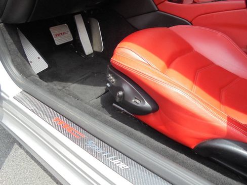 Used 2014 Maserati GranTurismo Sport RWD image 23