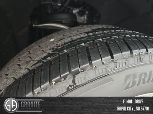 New 2026 GMC Yukon XL Denali w/ Sun & Power Step Package AWD/4WD image 29