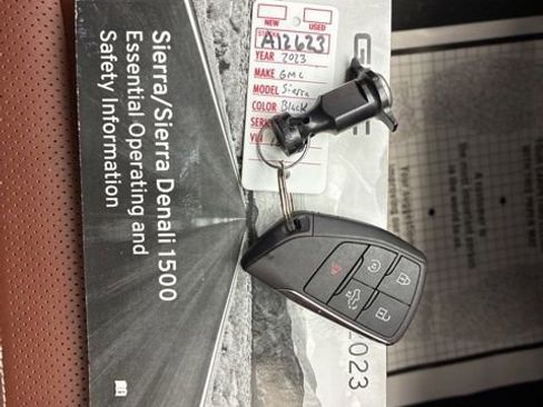 Used 2023 GMC Sierra 1500 Denali Ultimate image 21