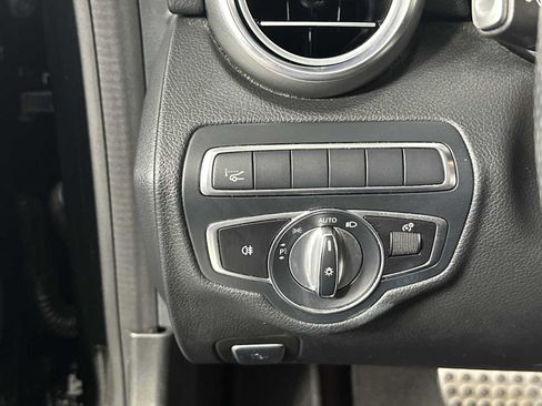 Used 2019 Mercedes-Benz C 300 Cabriolet image 25