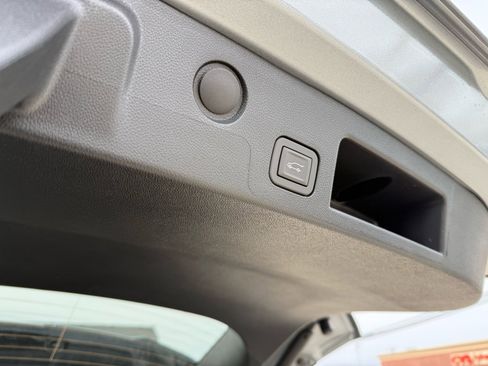 New 2026 Chevrolet Equinox RS image 34