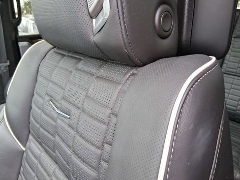 Used 2025 Cadillac Escalade Sport Platinum w/ LPO, Floor Liner Package image 21