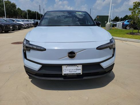 New 2026 Volvo EX30 Plus w/ Climate Package AWD/4WD image 2