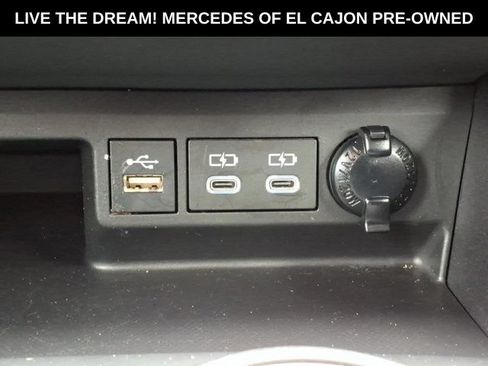 Used 2023 Toyota Highlander XLE FWD image 8