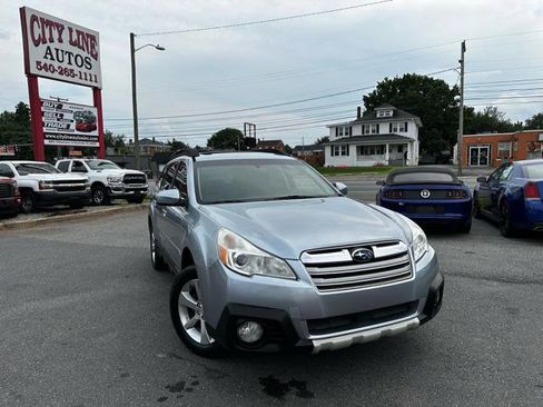 Used 2013 Subaru Outback 2.5i Limited w/ Moonroof Pkg image 2