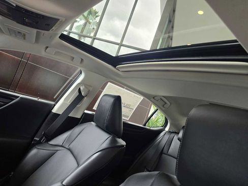 New 2025 Lexus ES 350 image 25