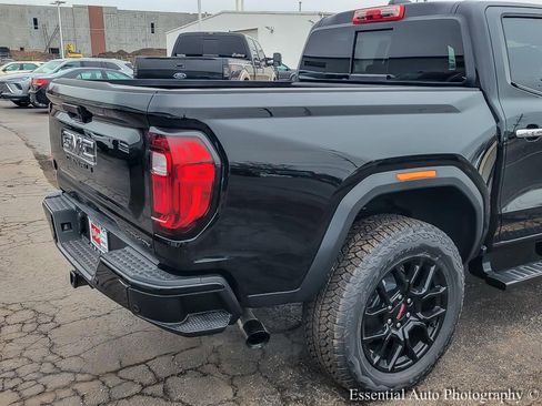 New 2026 GMC Canyon Denali w/ LPO, Denali Black Edition image 7