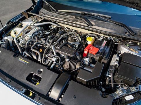 Used 2024 Nissan Sentra SV image 29