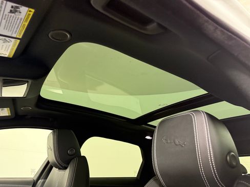 New 2026 Jaguar F-PACE R-Dynamic S AWD/4WD image 16