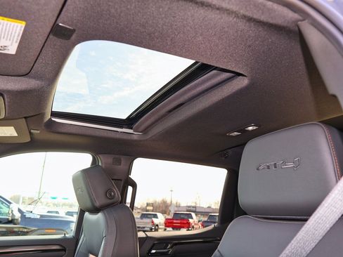 New 2026 GMC Sierra 1500 AT4 w/ AT4 Premium Package image 9