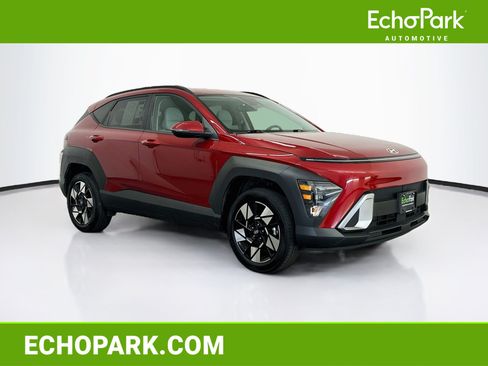 Used 2025 Hyundai Kona SEL AWD/4WD image 1