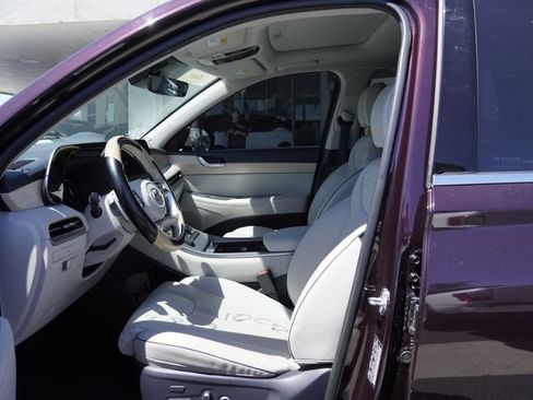Used 2023 Hyundai Palisade Limited FWD image 22