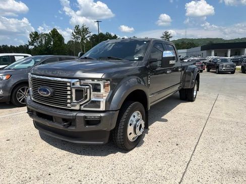 Used 2020 Ford F450 Platinum w/ FX4 Off-Road Package AWD/4WD image 9