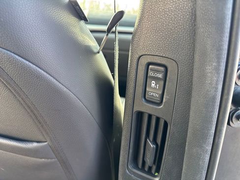 Used 2019 Honda Odyssey EX-L image 34