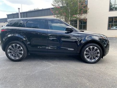Used 2025 Land Rover Range Rover Evoque S AWD/4WD image 6