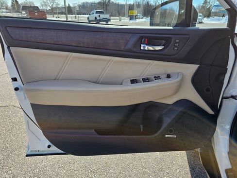 Used 2019 Subaru Outback 2.5i Limited w/ Popular Package #2 image 21